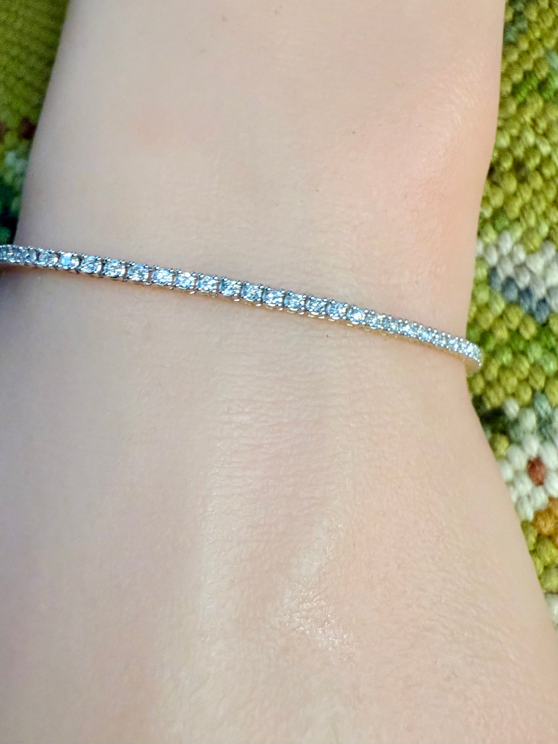 14K gold tennis bracelet lab diamonds