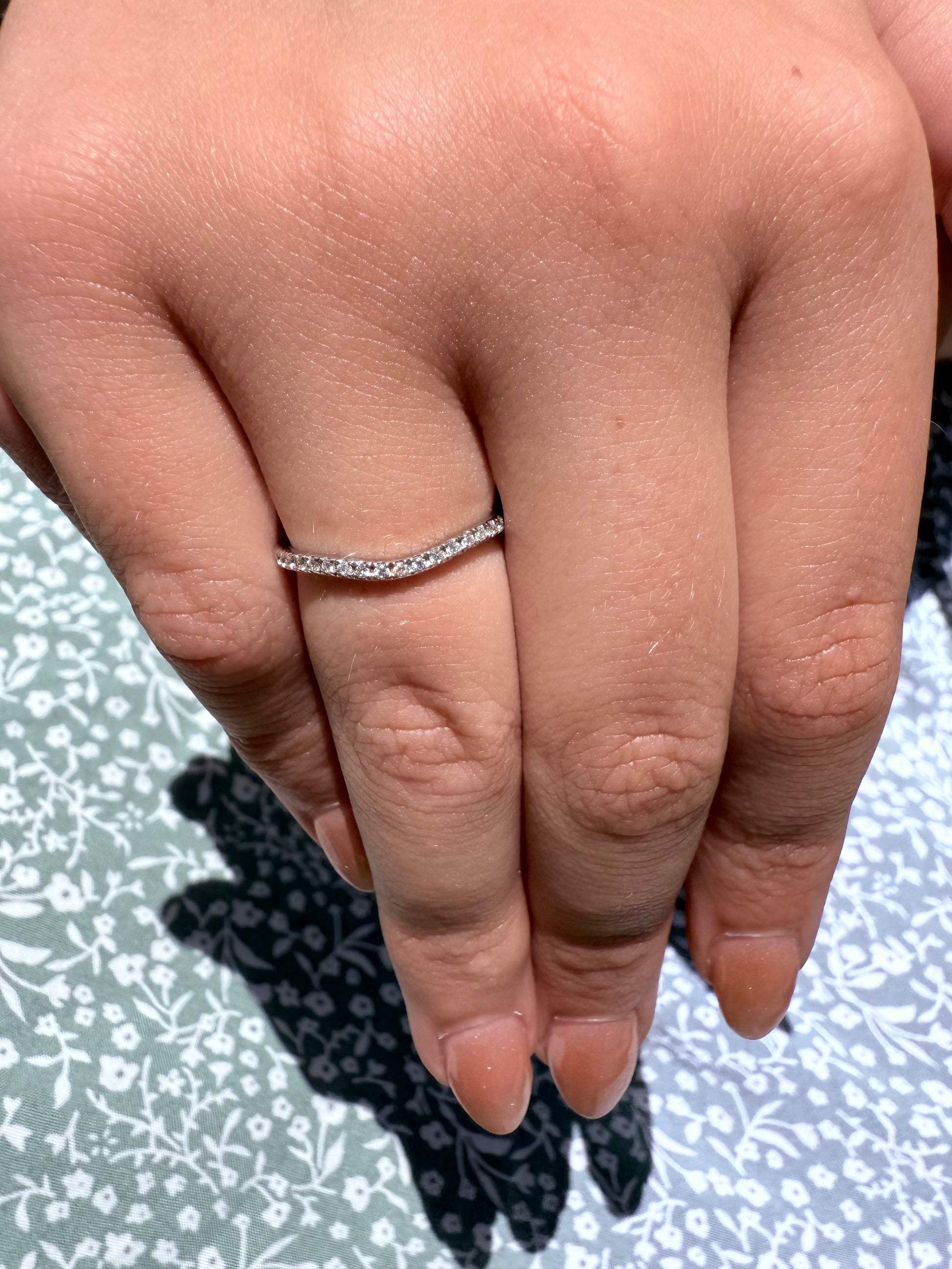 14K gold pave cured wedding band simplistic 
