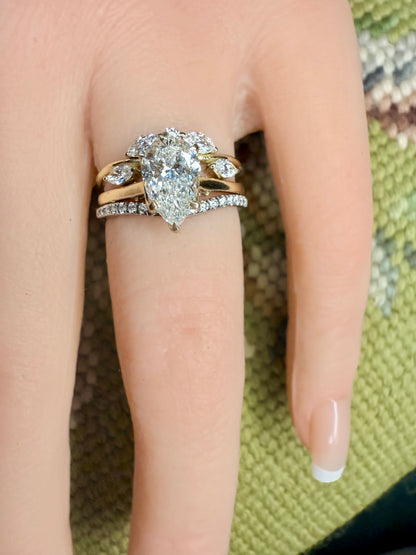 14K gold wedding band curved temptress 
