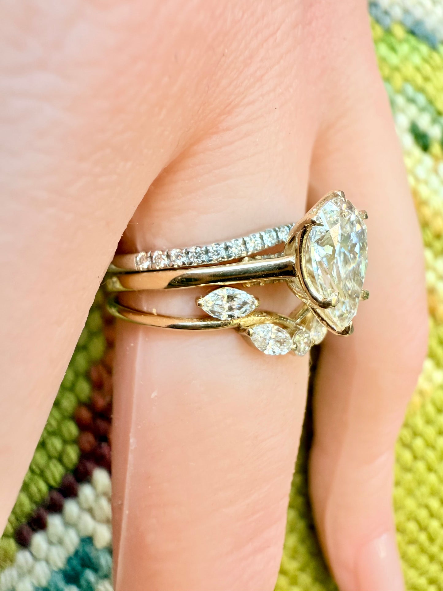 14K gold pave cured wedding band simplistic 