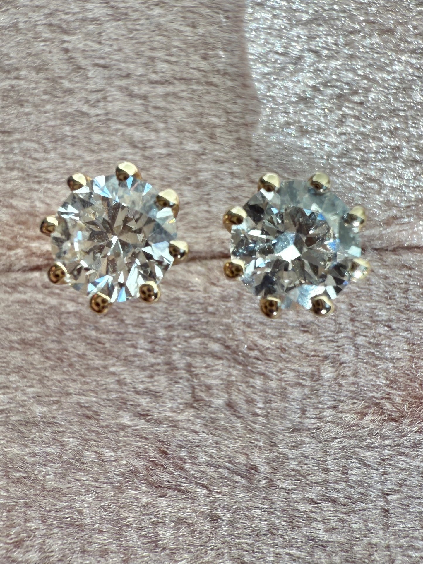 Round brilliant cut lab diamond studs .50 carat weight each totaling 1 Carat are cradled beautifully in an intricate 6 prong setting complementing the sparkling facets of a round diamond. This item is a must have staple. 14K white gold 14K rose gold 14K yellow gold. screw backs 
